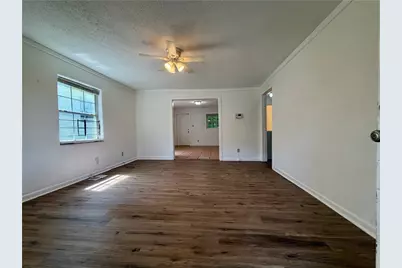 1070 Ollie Circle NW, Atlanta, GA 30314 - Photo 5
