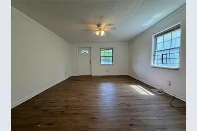 1070 Ollie Circle NW, Atlanta, GA 30314 - Photo 9