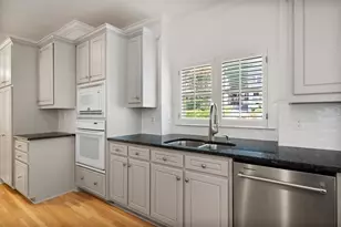 2190 Stephen Long Dr, Atlanta, GA 30305 - Photo 11