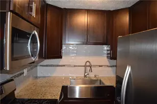 227 Goshen Ln, Woodstock, GA 30188 - Photo 3