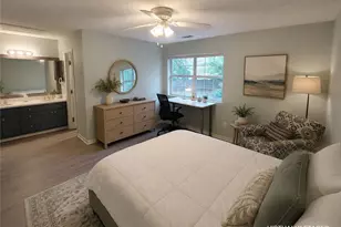579 Picketts Bend Ct, Marietta, GA 30008 - Photo 5
