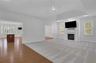 3375 Olivia Ct, Cumming, GA 30041 - Photo 9