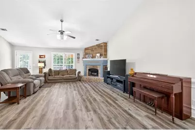 89 Katie Spring Lane, Jefferson, GA 30549 - Photo 17