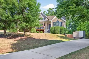 89 Katie Spg Ln, Jefferson, GA 30549 - Photo 1