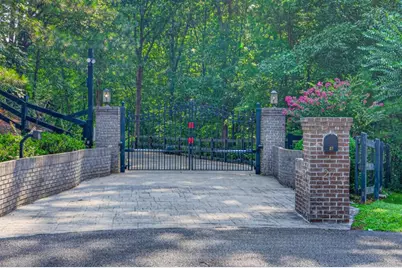 27 Hawks Farm Road, White, GA 30184 - Photo 5