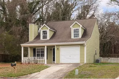 1055 Autumn Crest Court, Stone Mountain, GA 30083 - Photo 17