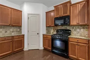8505 Village School Dr, Cumming, GA 30041 - Photo 37