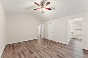 5000 Saxony Ct, Stone Mountain, GA 30083 - Photo 15