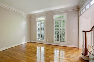 3305 Greencastle NE, Marietta, GA 30062 - Photo 9