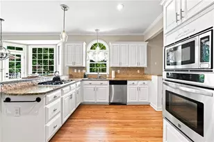 5000 Fairhaven Way NE, Roswell, GA 30075 - Photo 15