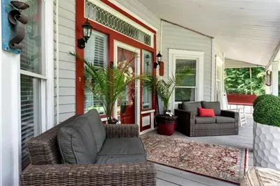 425 Greenleaf Drive, Lavonia, GA 30553 - Photo 3