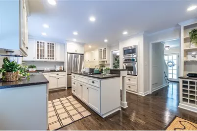 2483 Greenglade Road NE, Atlanta, GA 30345 - Photo 13
