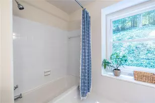 2483 Greenglade Rd NE, Atlanta, GA 30345 - Photo 33