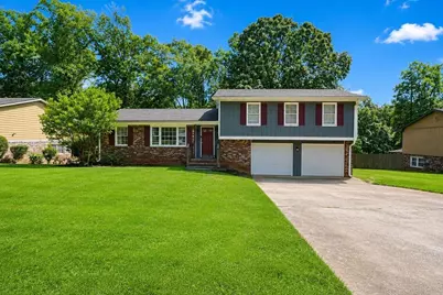 970 Woodbridge Drive, Conyers, GA 30012 - Photo 1