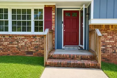 970 Woodbridge Drive, Conyers, GA 30012 - Photo 7