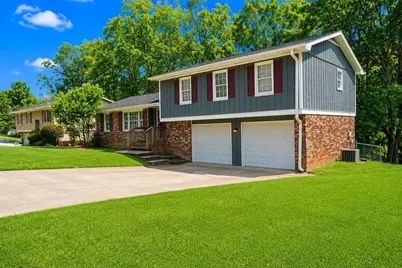 970 Woodbridge Drive, Conyers, GA 30012 - Photo 3