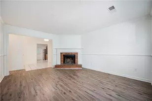 4069 Coopers Hill Dr SE, Smyrna, GA 30080 - Photo 5