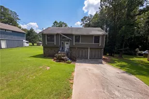 165 Splitwood Ln, Fairburn, GA 30213 - Photo 17