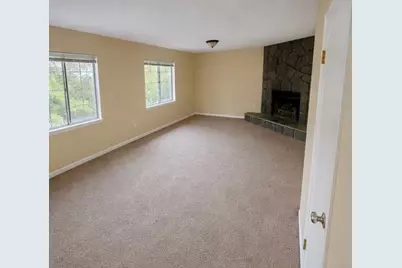 976 Worcester Place NW, Lilburn, GA 30047 - Photo 15