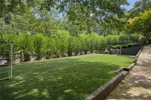 4320 Lakehaven Dr NE, Atlanta, GA 30319 - Photo 57