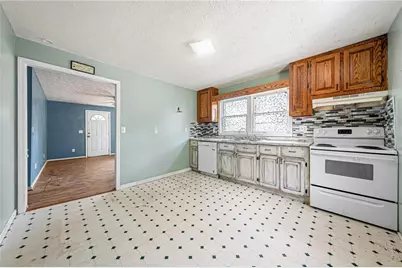 211 Harmony Street, Commerce, GA 30529 - Photo 11