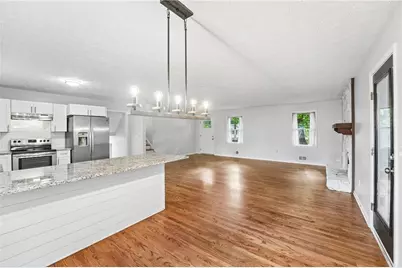 585 Westchester Circle SW, Marietta, GA 30064 - Photo 15