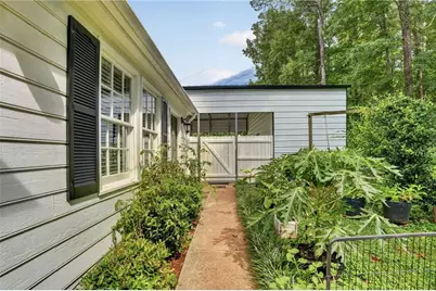 1042 Carl Bramlett Road, Winder, GA 30680 - Photo 25