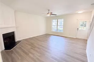 9155 Nesbit Ferry Rd, Alpharetta, GA 30022 - Photo 13