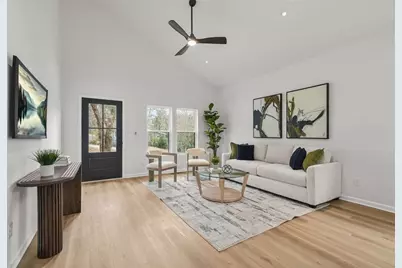 1674 Mary George Avenue NW, Atlanta, GA 30318 - Photo 5