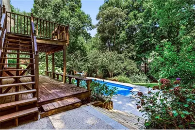 1132 Mary Lee Lane SW, Lilburn, GA 30047 - Photo 11