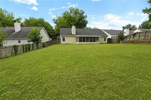 5165 Sterling Trace Ct NW, Lilburn, GA 30047 - Photo 5
