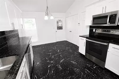 5165 Sterling Trace Court NW, Lilburn, GA 30047 - Photo 19