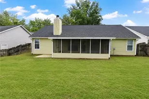 5165 Sterling Trace Ct NW, Lilburn, GA 30047 - Photo 7