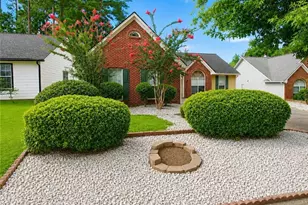 5165 Sterling Trace Ct NW, Lilburn, GA 30047 - Photo 3