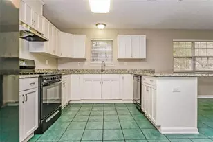 124 Springvalley Cir, Stockbridge, GA 30281 - Photo 7