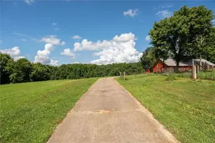 835 Kent Rd, Bowdon, GA 30108 - Photo 39