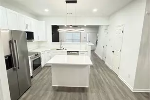 2860 Parkway Close, Lithonia, GA 30058 - Photo 11