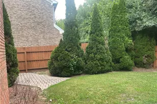 927 Park Hollow Way, Lawrenceville, GA 30043 - Photo 27
