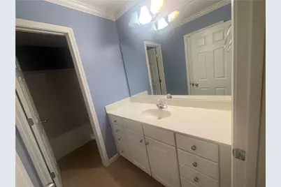 927 Park Hollow Way, Lawrenceville, GA 30043 - Photo 17