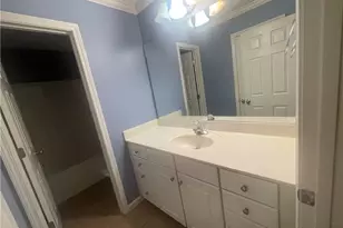927 Park Hollow Way, Lawrenceville, GA 30043 - Photo 17