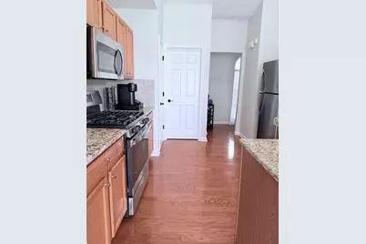 319 Wildwood Point, Atlanta, GA 30349 - Photo 9