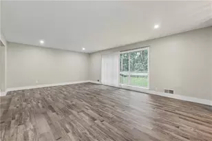 2276 Skyline Dr, Gainesville, GA 30501 - Photo 17