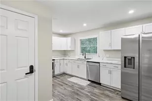 2276 Skyline Dr, Gainesville, GA 30501 - Photo 13
