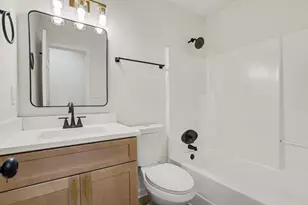 5055 S Woodbridge Trail, Stone Mountain, GA 30088 - Photo 19