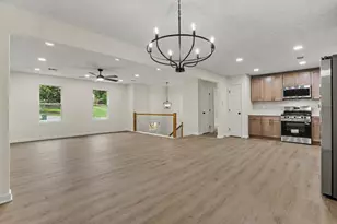5055 S Woodbridge Trail, Stone Mountain, GA 30088 - Photo 7