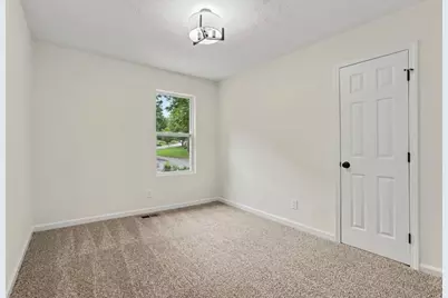 5055 S Woodbridge Trail, Stone Mountain, GA 30088 - Photo 17
