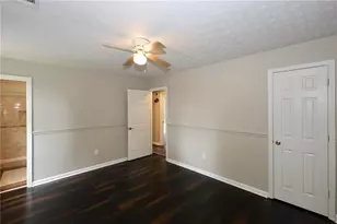 5589 Emerald Glen, Stone Mountain, GA 30088 - Photo 9