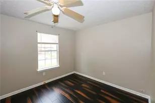 5589 Emerald Glen, Stone Mountain, GA 30088 - Photo 13