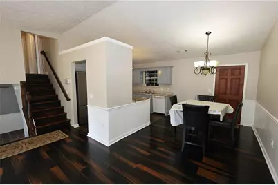 5589 Emerald Glen, Stone Mountain, GA 30088 - Photo 3