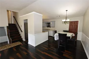5589 Emerald Glen, Stone Mountain, GA 30088 - Photo 3